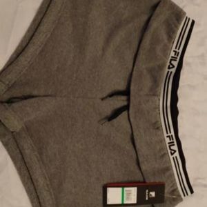 Women's Fila Training shorts size